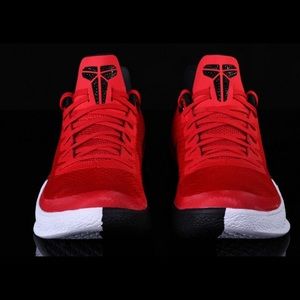 nike kobe mamba focus red